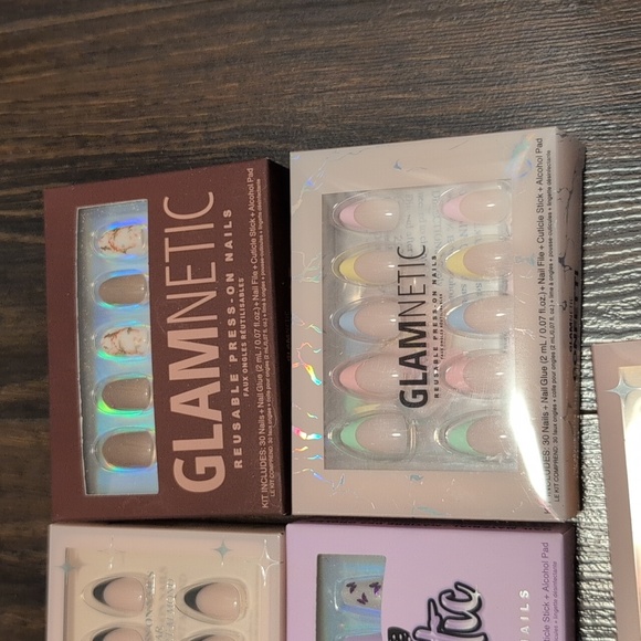 Glamnetic Press On Nails - Picture 3 of 5